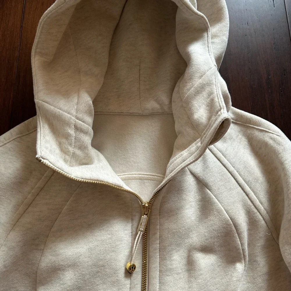 Lululemon Scuba Full Zip Hoodie - Picture 2 of 5
